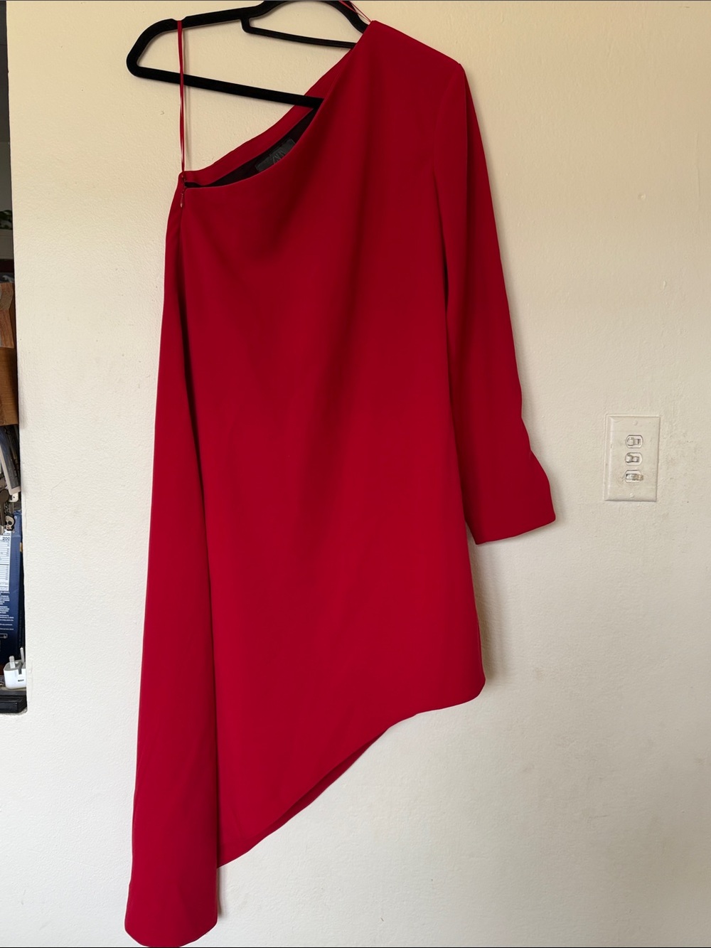 Zara Red One-Shoulder Asymmetric Women’s Dress Size Medium